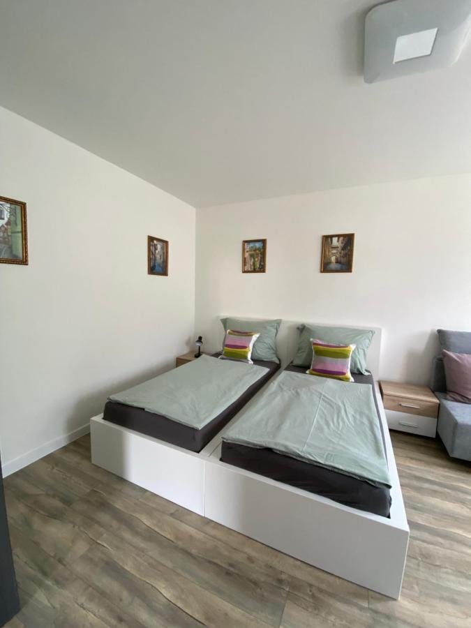 Apartmány U Viaduktu 46 Ústí nad Labem Esterno foto