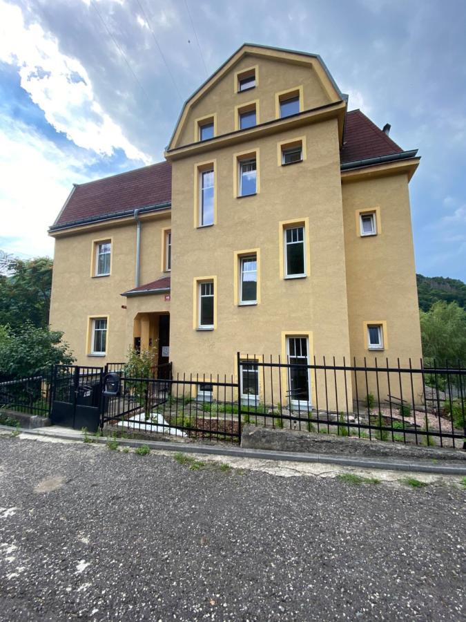 Apartmány U Viaduktu 46 Ústí nad Labem Esterno foto